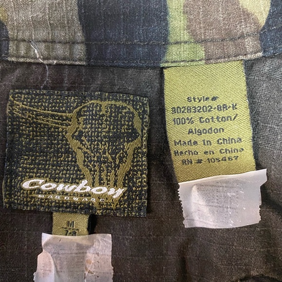 Cowboy Hardware Heavy Long Sleeve Shirt with Snaps Boys Medium (7-8) - Picture 3 of 3